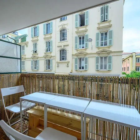 3 Avec Balcon Centre * Nice
